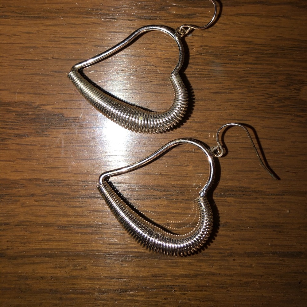 Heart dangling earrings